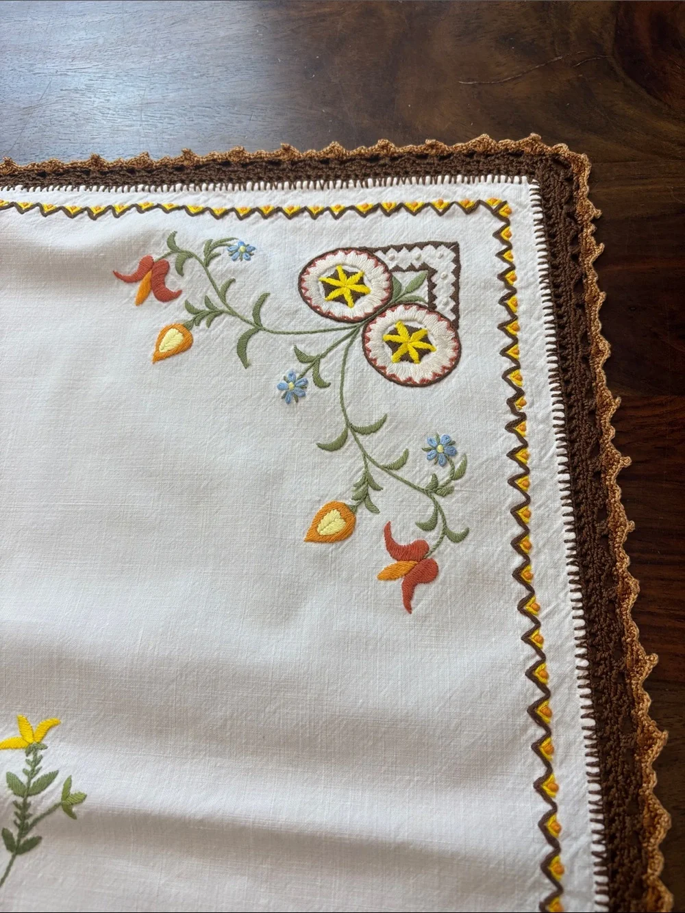 N/A elegant vintage